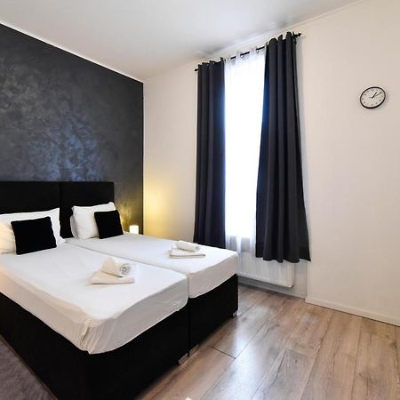 Virtus Apartments And Rooms With Free Private Parking Zagreb Exteriör bild