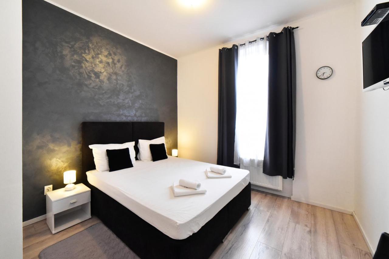 Virtus Apartments And Rooms With Free Private Parking Zagreb Exteriör bild