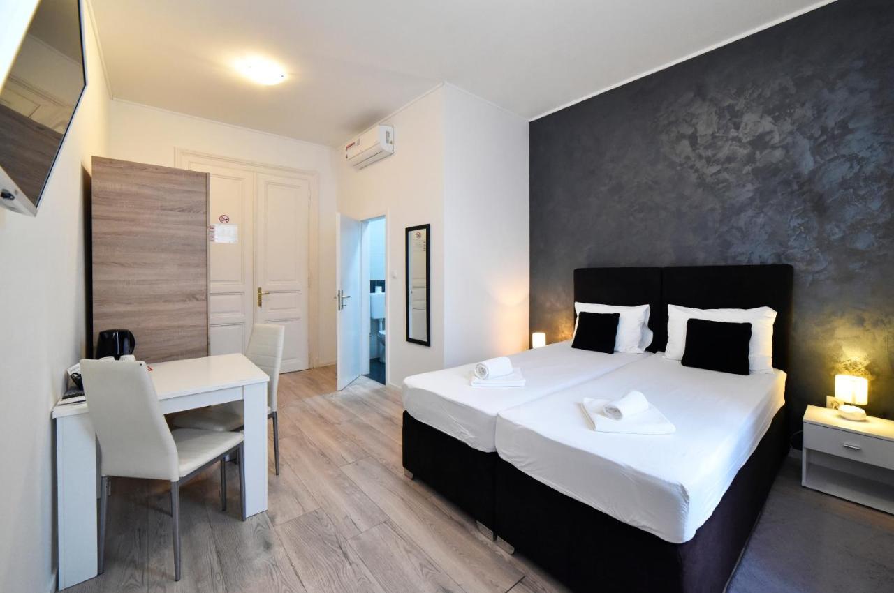 Virtus Apartments And Rooms With Free Private Parking Zagreb Exteriör bild