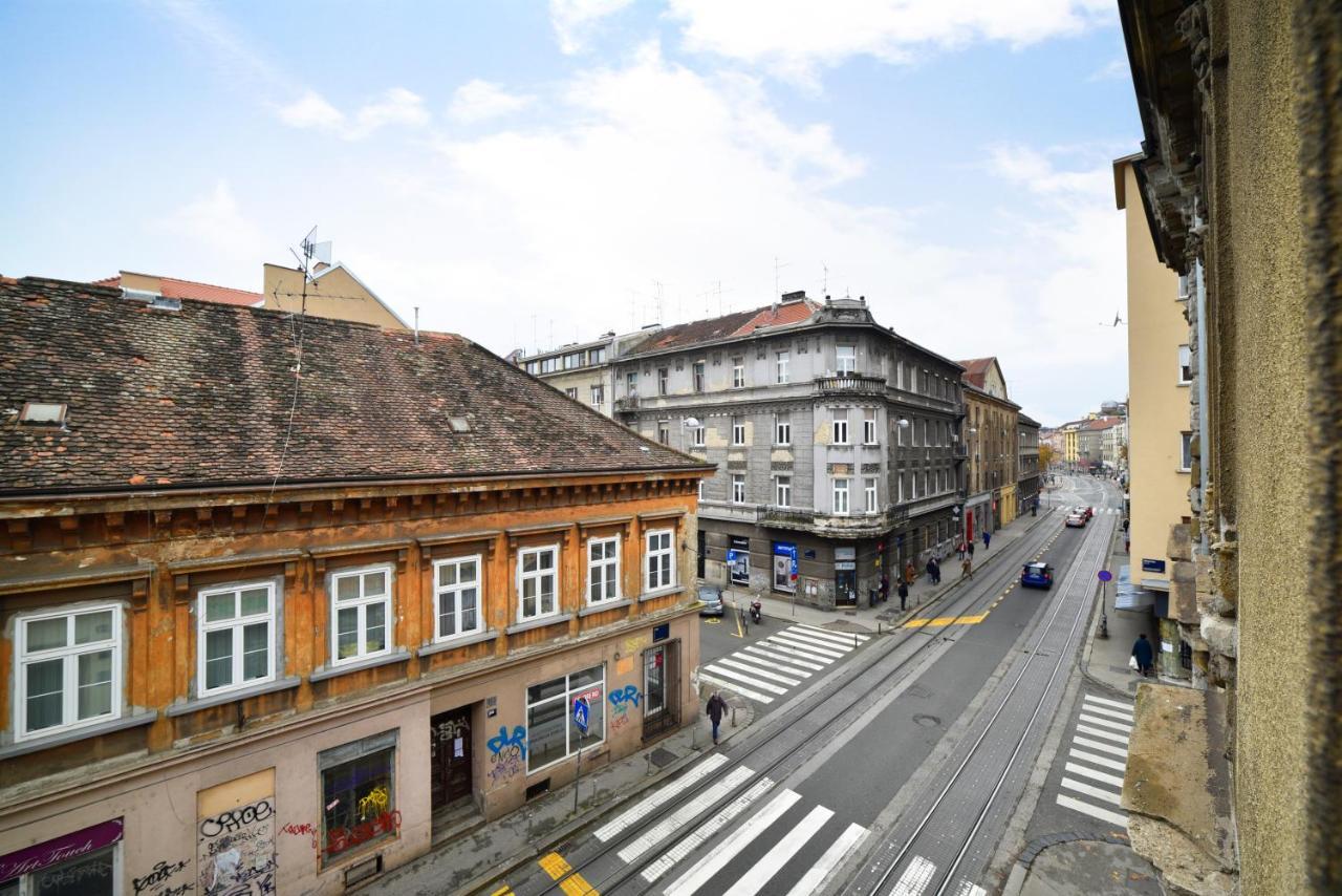 Virtus Apartments And Rooms With Free Private Parking Zagreb Exteriör bild