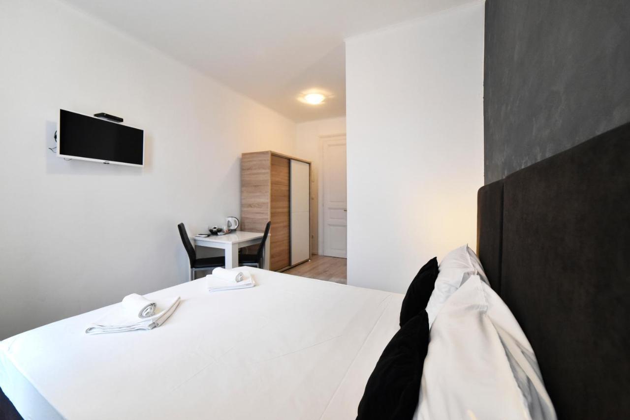 Virtus Apartments And Rooms With Free Private Parking Zagreb Exteriör bild