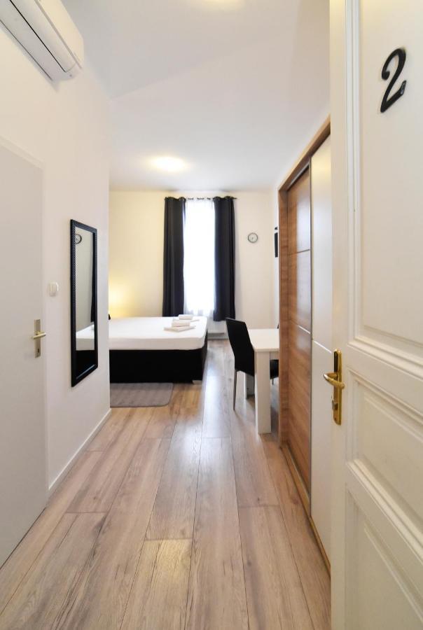 Virtus Apartments And Rooms With Free Private Parking Zagreb Exteriör bild