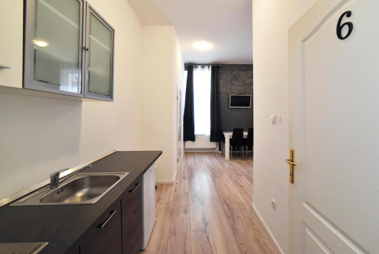 Virtus Apartments And Rooms With Free Private Parking Zagreb Exteriör bild