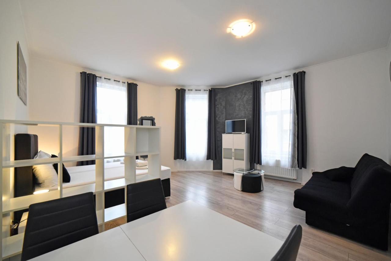 Virtus Apartments And Rooms With Free Private Parking Zagreb Exteriör bild
