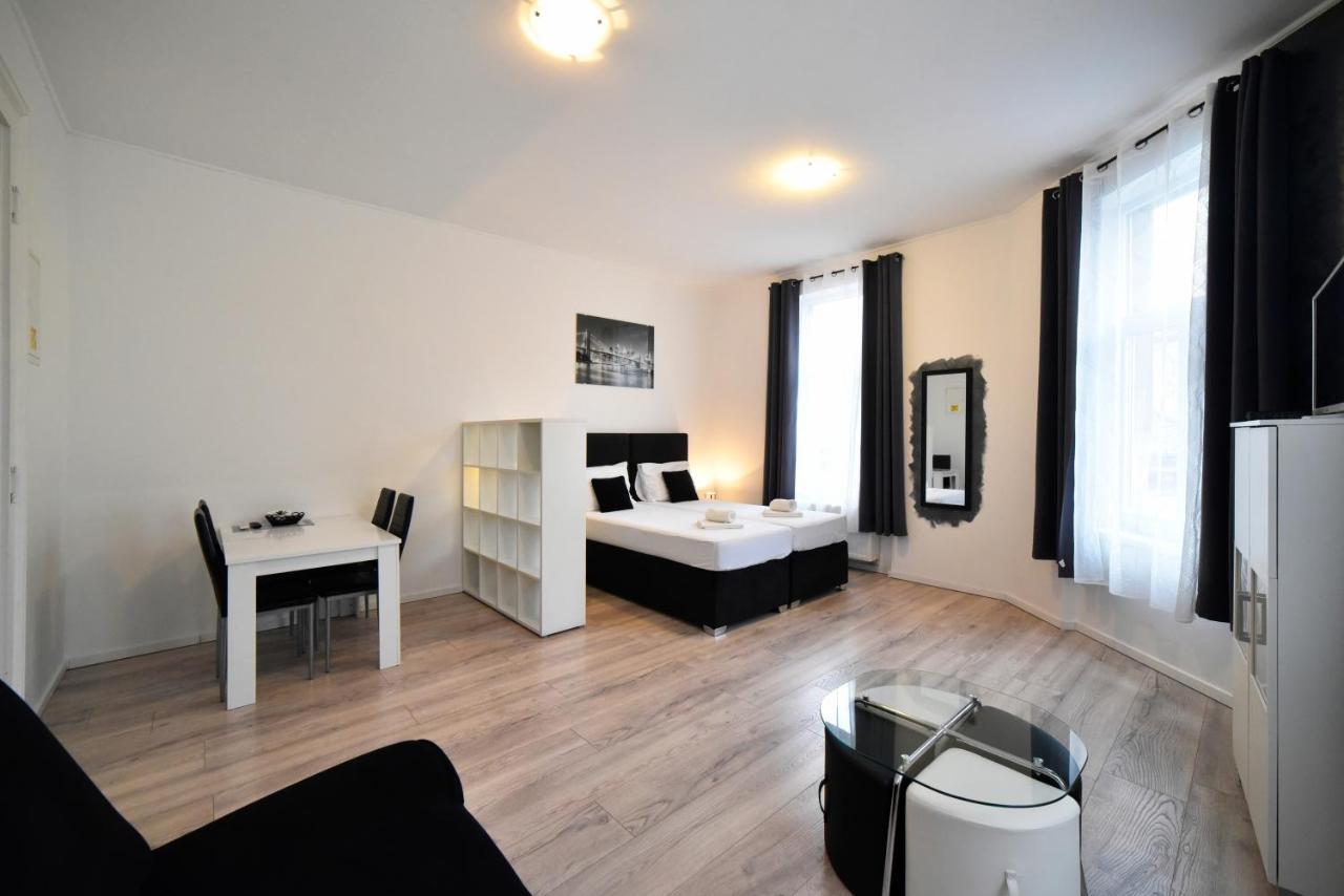 Virtus Apartments And Rooms With Free Private Parking Zagreb Exteriör bild