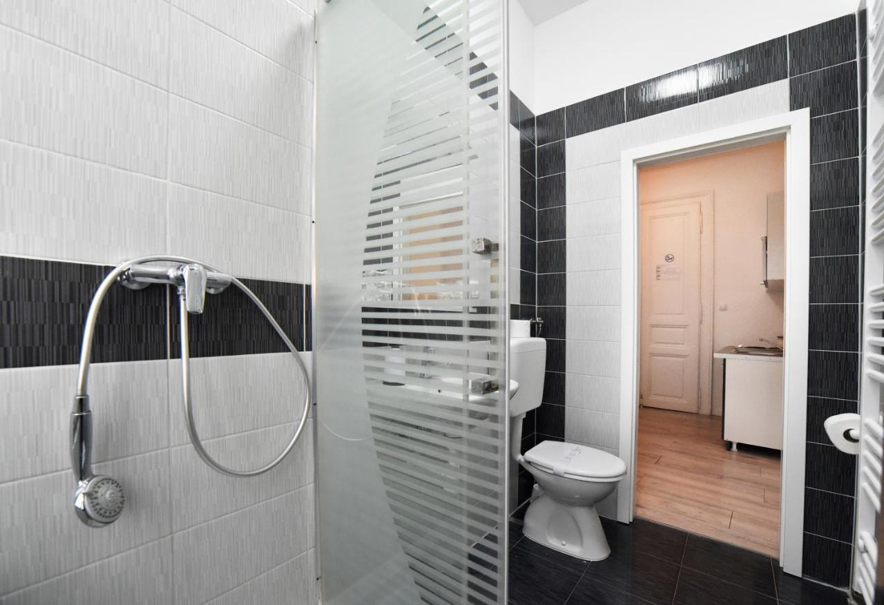 Virtus Apartments And Rooms With Free Private Parking Zagreb Exteriör bild