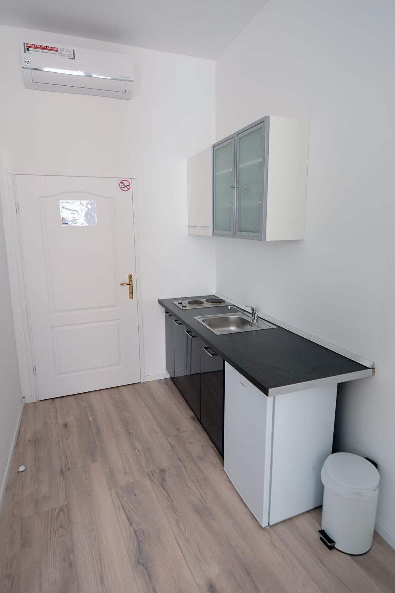 Virtus Apartments And Rooms With Free Private Parking Zagreb Rum bild