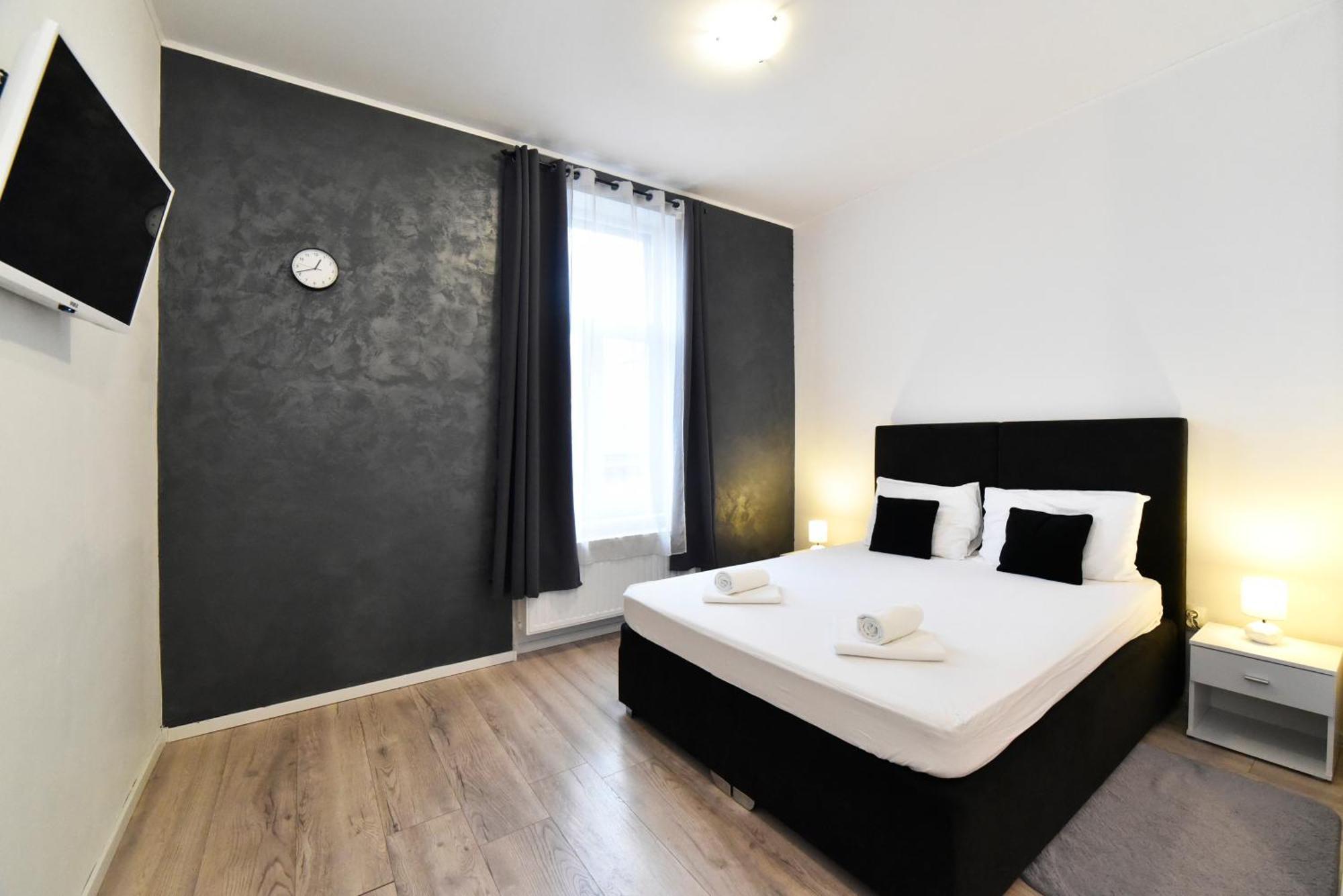 Virtus Apartments And Rooms With Free Private Parking Zagreb Exteriör bild